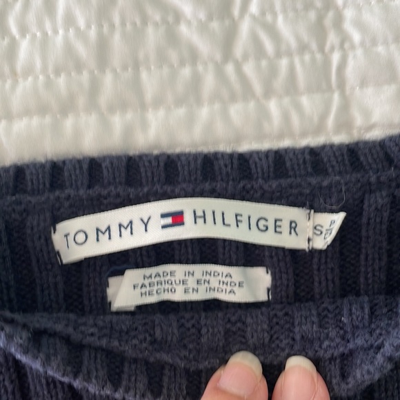 Vintage 2001 Tommy Hilfiger. Navy Small. Women. Sweater - Picture 5 of 7